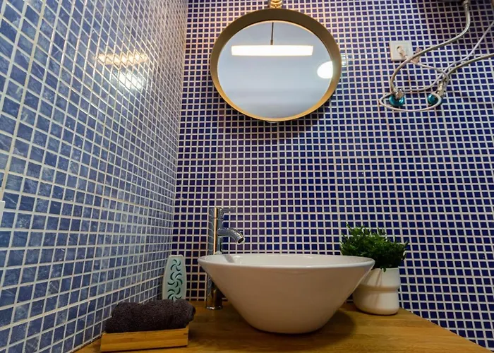 Lighthouse Friendly * 普拉亚戴尔雷安格莱斯